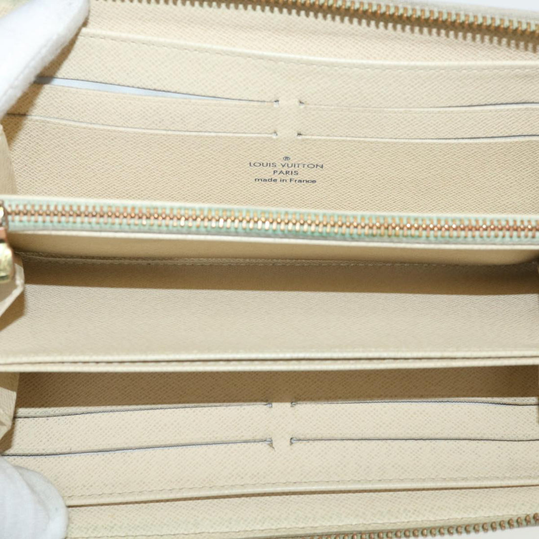 LOUIS VUITTON Zippy wallet