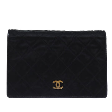 CHANEL Deca Matrasse Shoulder Bag