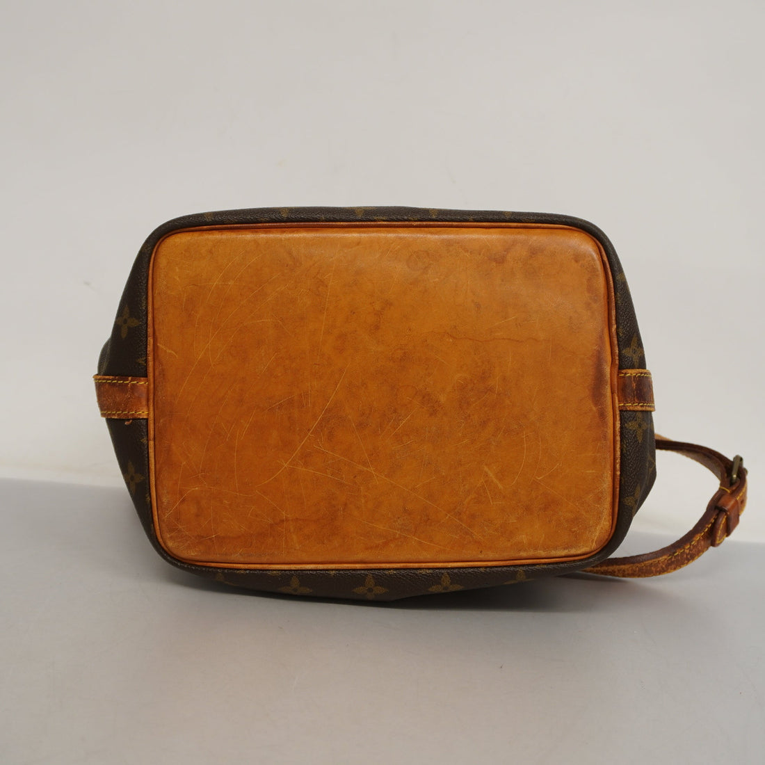 Louis Vuitton  Monogram Petit Noe M42226 Women's Shoulder Bag