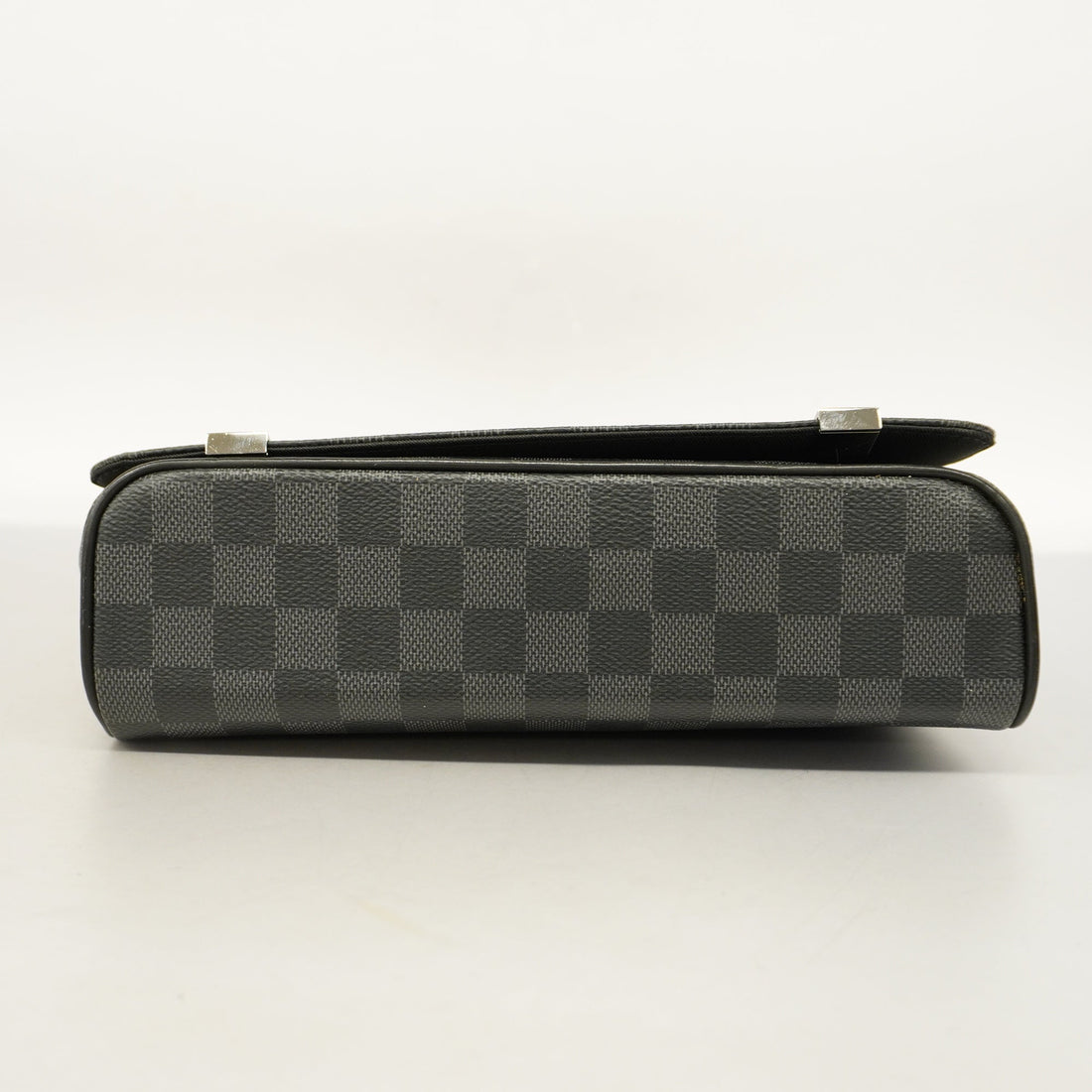 LOUIS VUITTONAuth Damier Graphite District PM N41028 Shoulder Bag