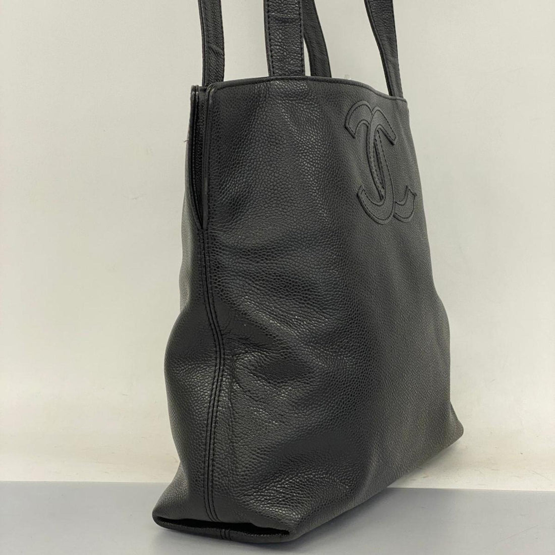 Chanel Shoulder Bag Caviar Skin Black Women's