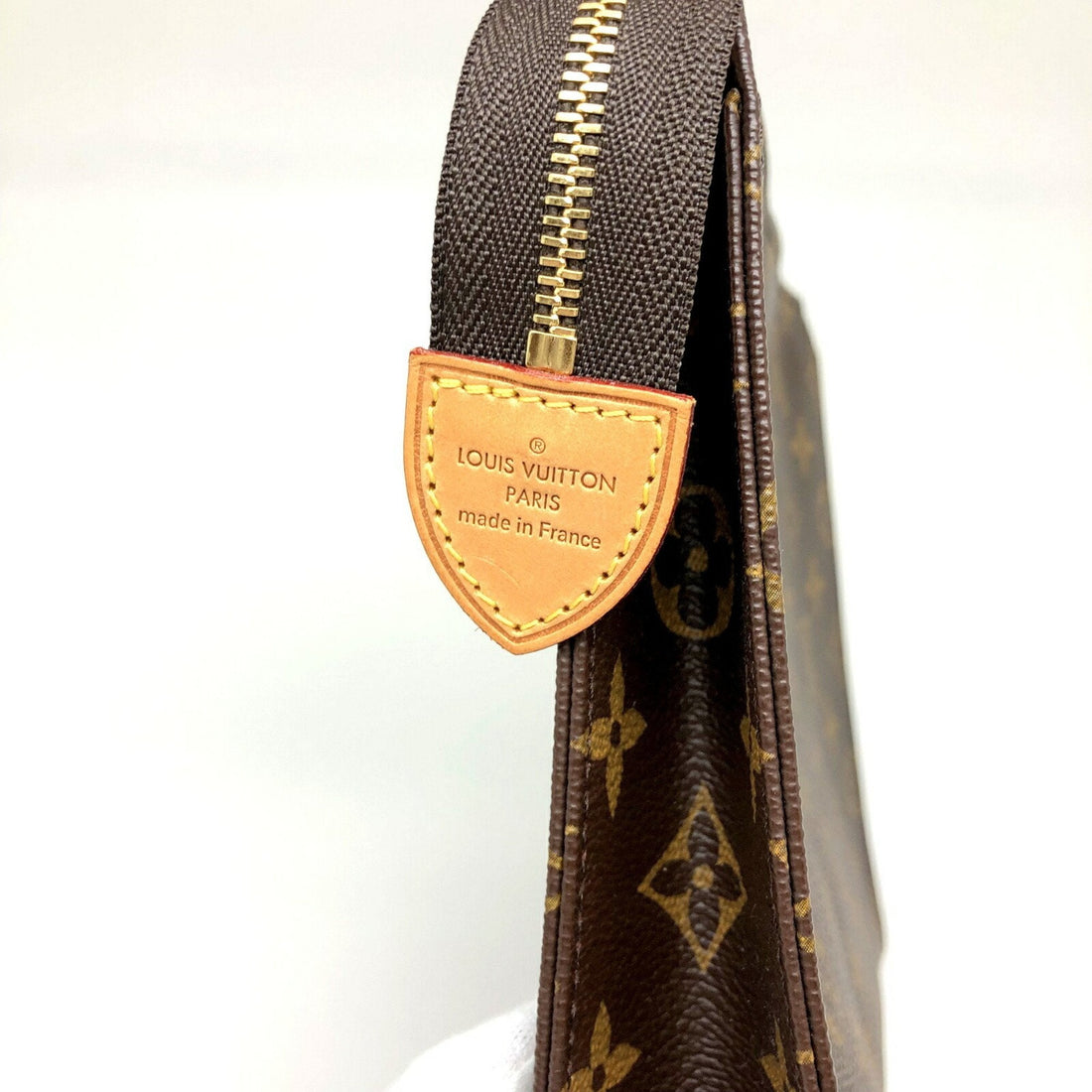 LOUIS VUITTON Posh Toilette 26 M47542 Brown Gold Hardware Pouch Monogram Women's Second Bag