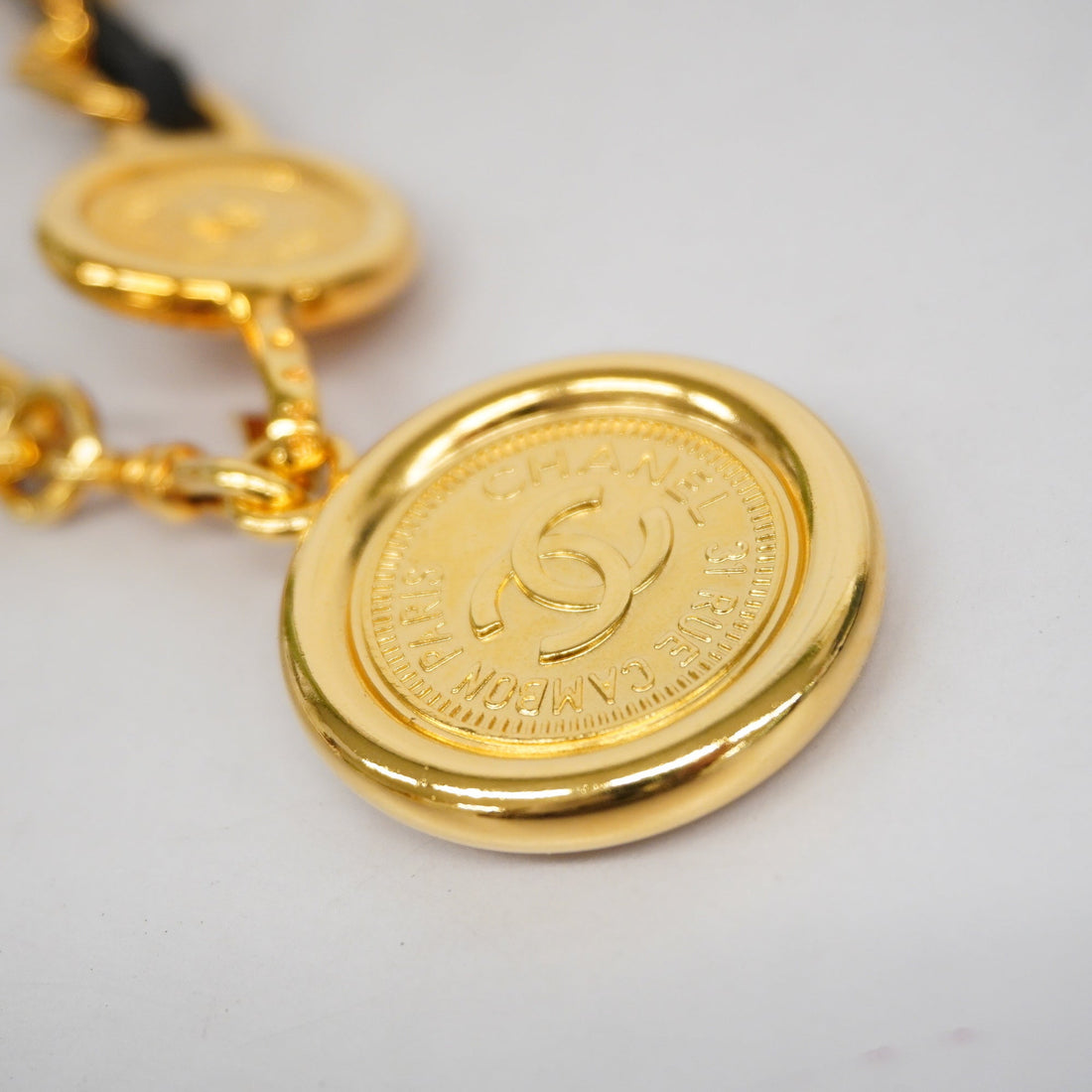 CHANEL  Belt Gold Metal Women's Leather Chain Belt Black