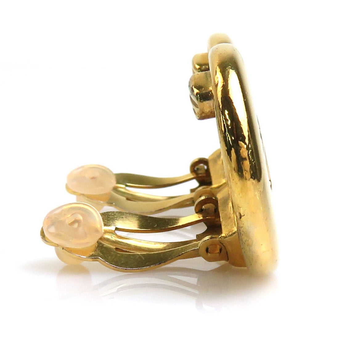 Chanel earrings here mark metal gold ladies