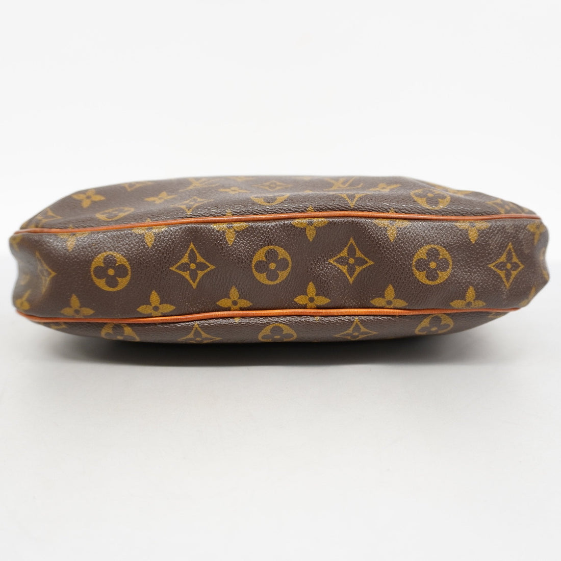 LOUIS VUITTONAuth Monogram Odeon MM M56389 Women's Shoulder Bag