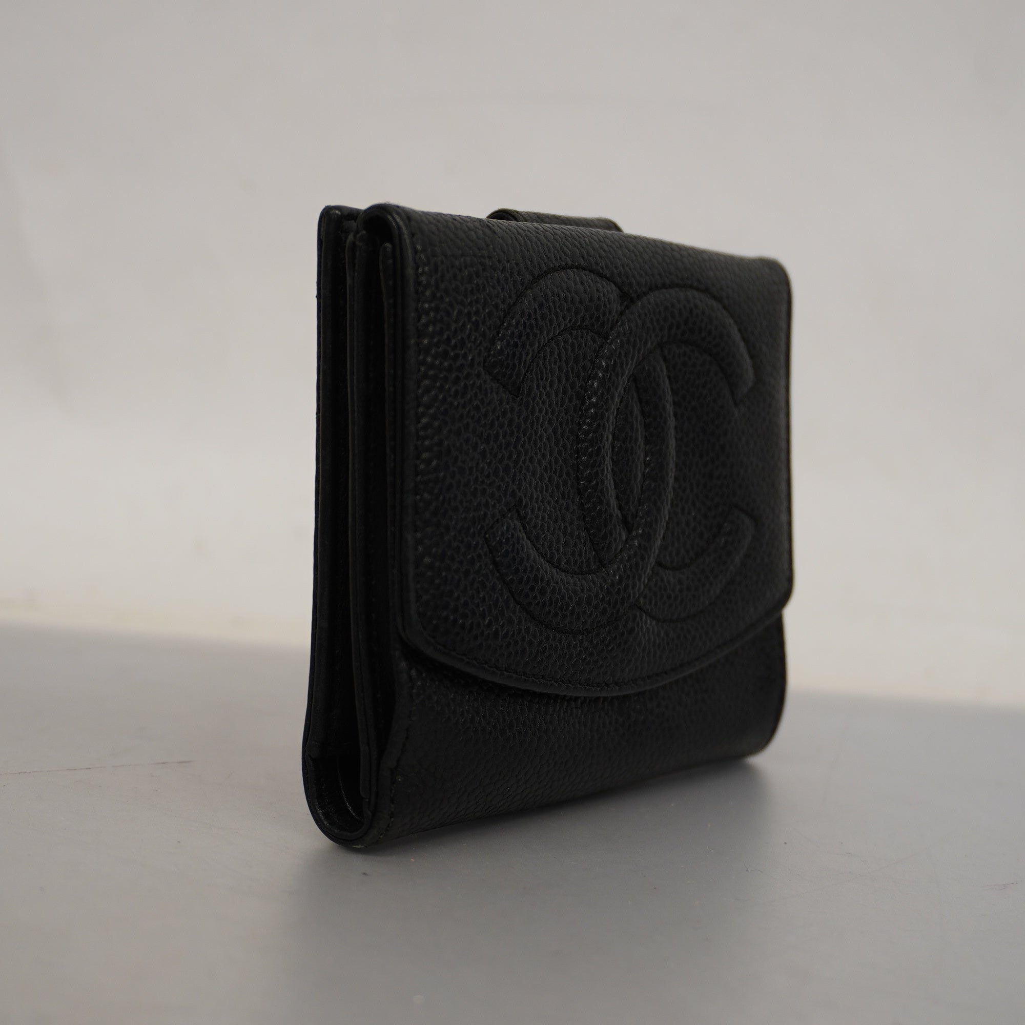 ChanelAuth  Gold Hardware Women's Caviar Leather Wallet [bi-fold] Black