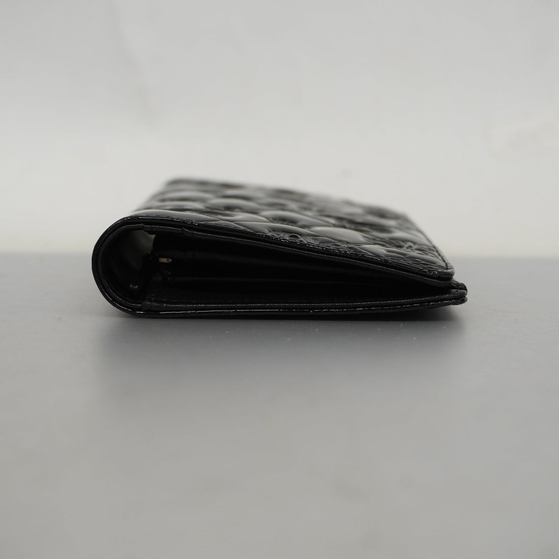 ChanelAuth  Icon Silver Metal Fittings Women's Patent Leather Long Wallet