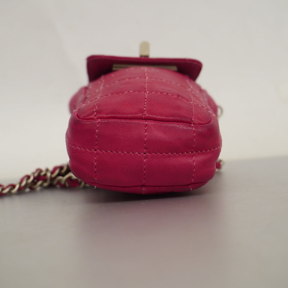 CHANEL   2.55 2.55/choco Bar Chain Shoulder Women's Leather Shoulder Bag Pink