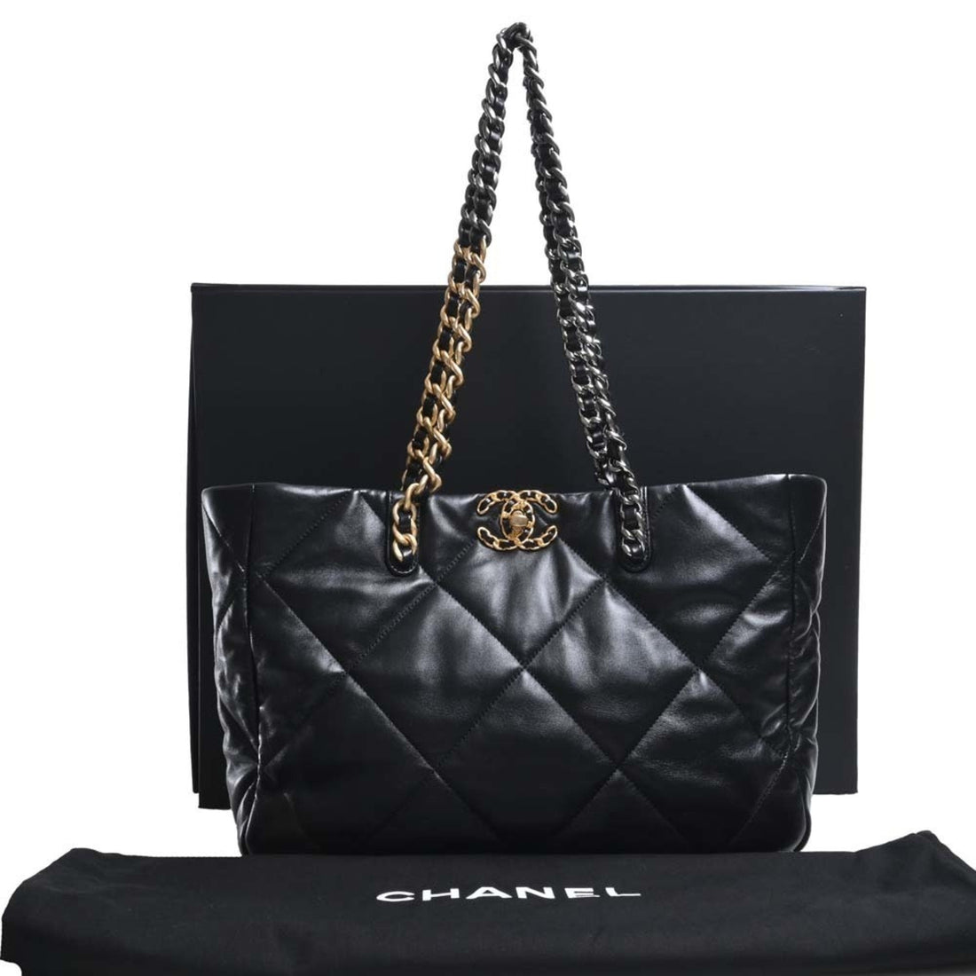 Chanel lambskin 19 Bag coco mark chain shoulder AS3660 black ladies