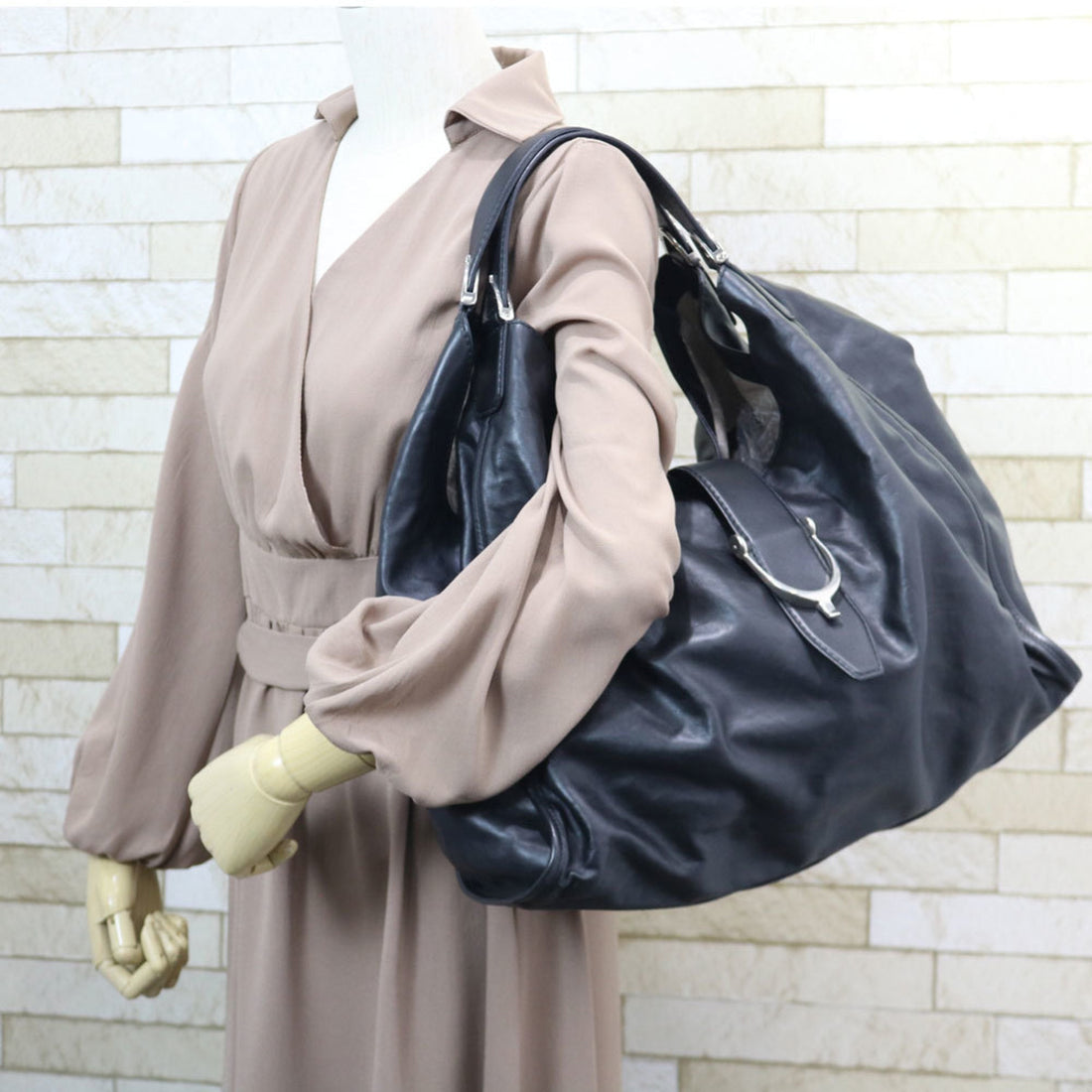 Gucci Shoulder Bag Black Ladies