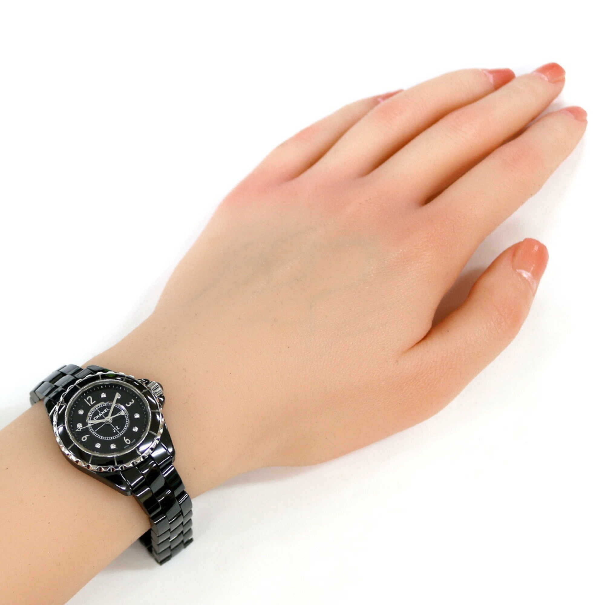 Chanel J12 Watch Ceramic H2569 Quartz Ladies
