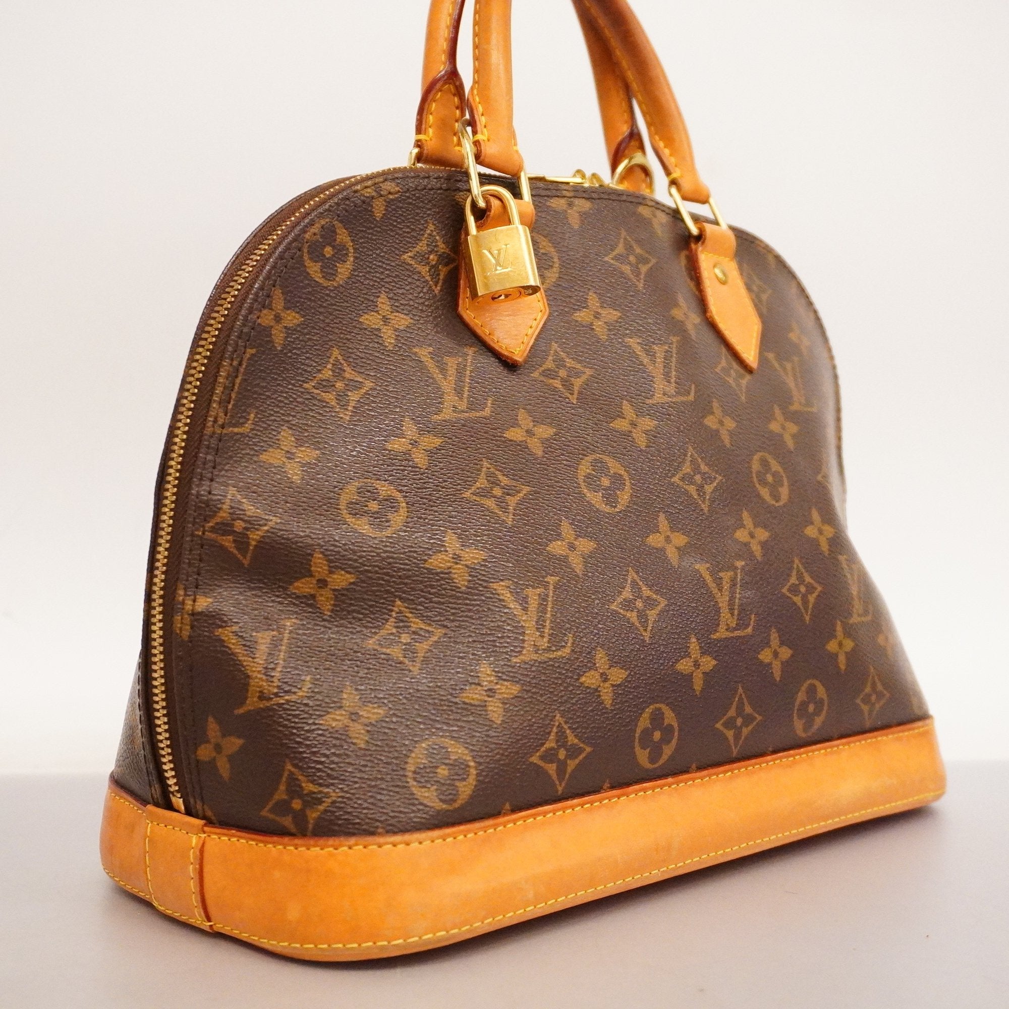 LOUIS VUITTONAuth Monogram Alma PM M53151 Women's Handbag