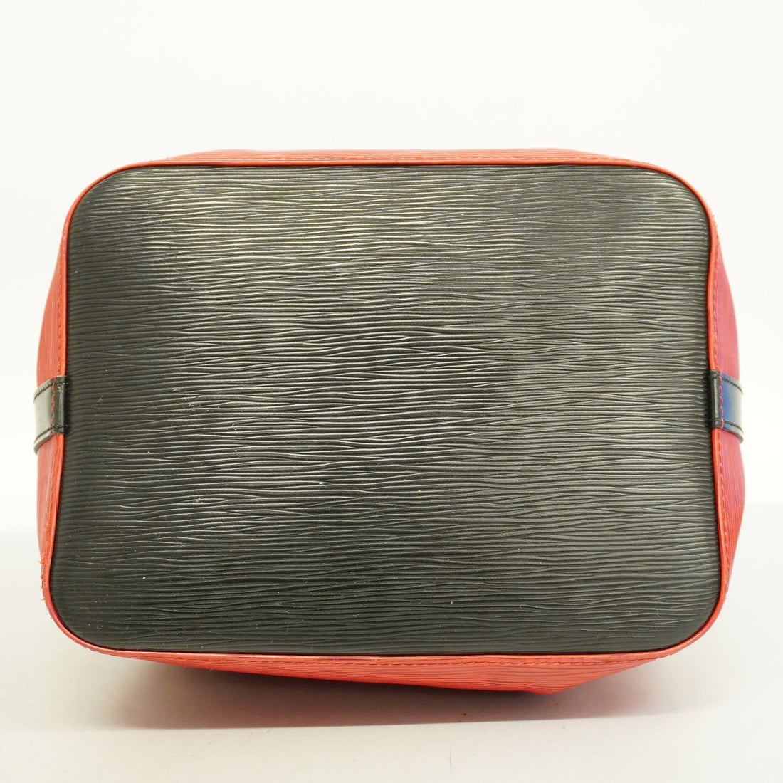 LOUIS VUITTONAuth Epi Petit Noe M44172 Women's Shoulder Bag Castilian