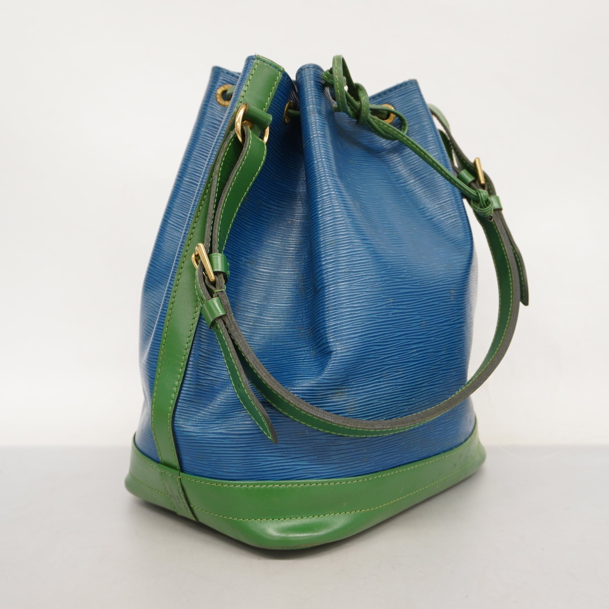 Louis Vuitton  Epi Noe M44044 Women's Shoulder Bag Borneo Green,Toledo Blue