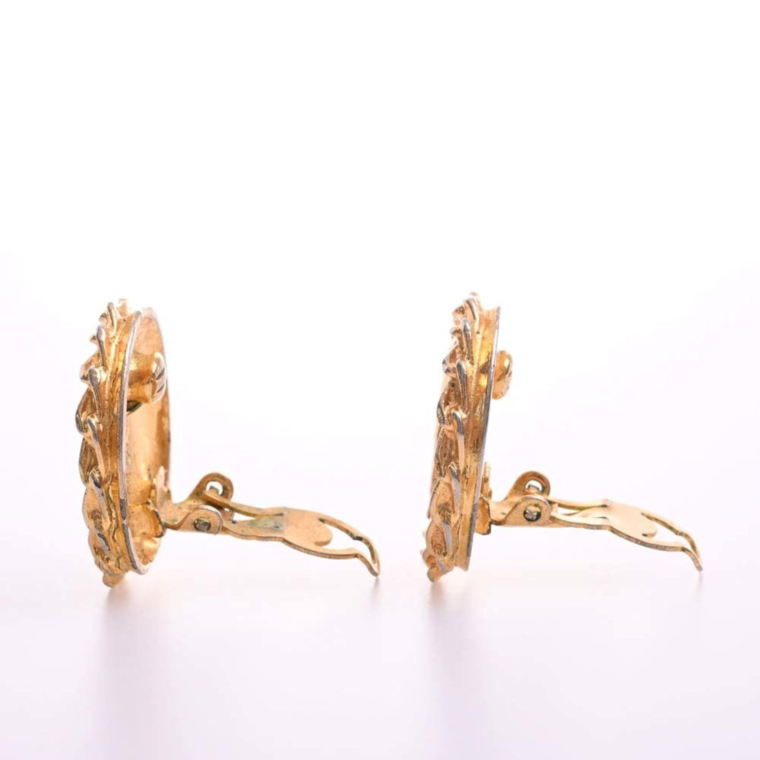 Chanel Mademoiselle earrings gold ladies