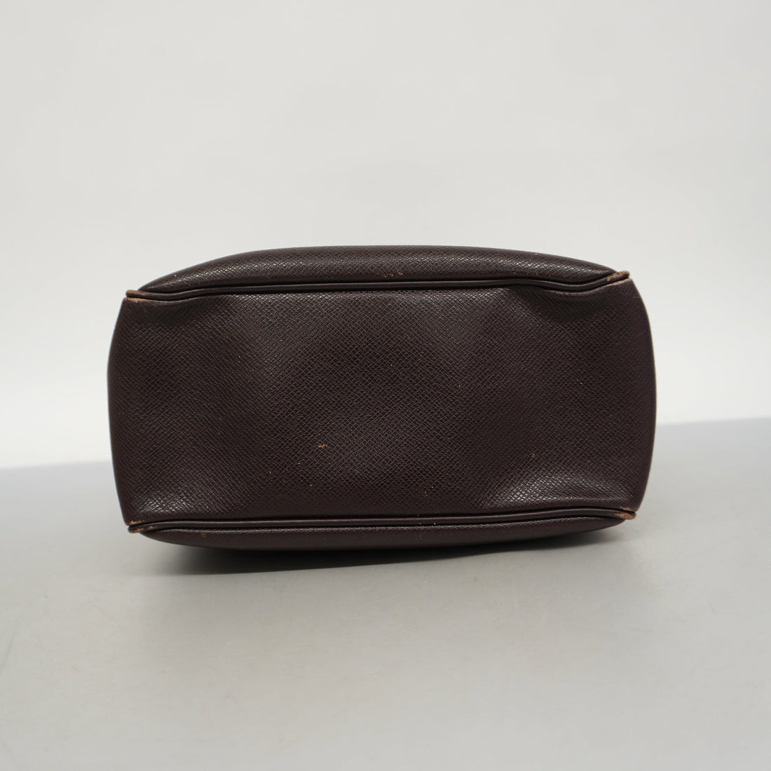 LOUIS VUITTONAuth Taiga Yaranga M30826 Men's Shoulder Bag Acajou