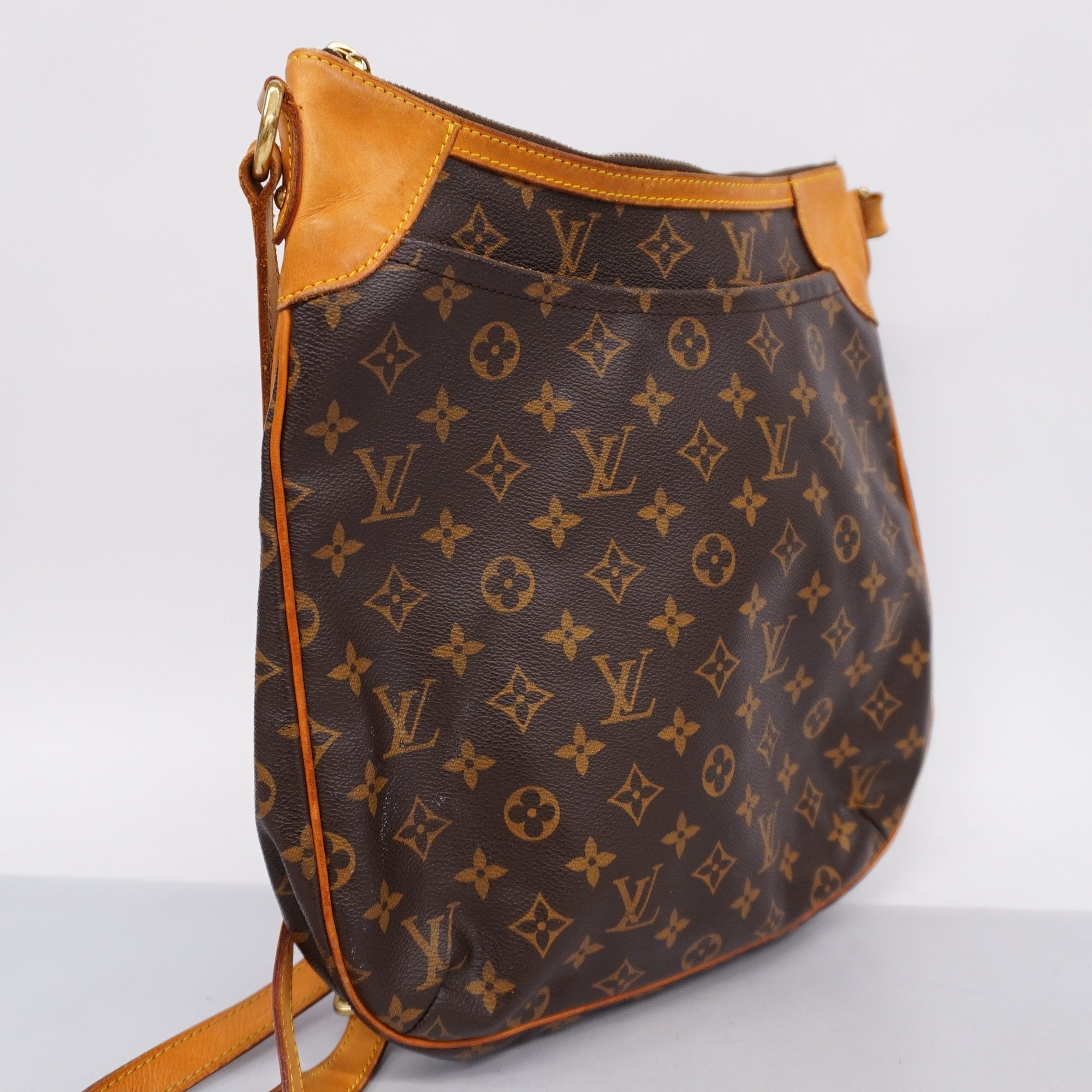 LOUIS VUITTONAuth Monogram Odeon MM M56389 Women's Shoulder Bag
