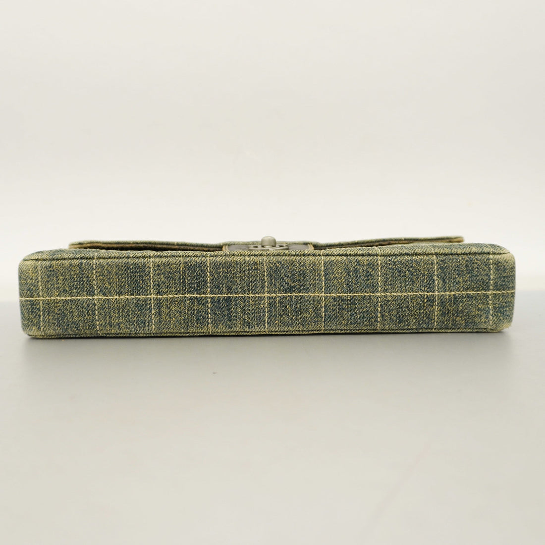 ChanelAuth  Chocolate Bar Chain Shoulder Women's Denim Shoulder Bag Blue