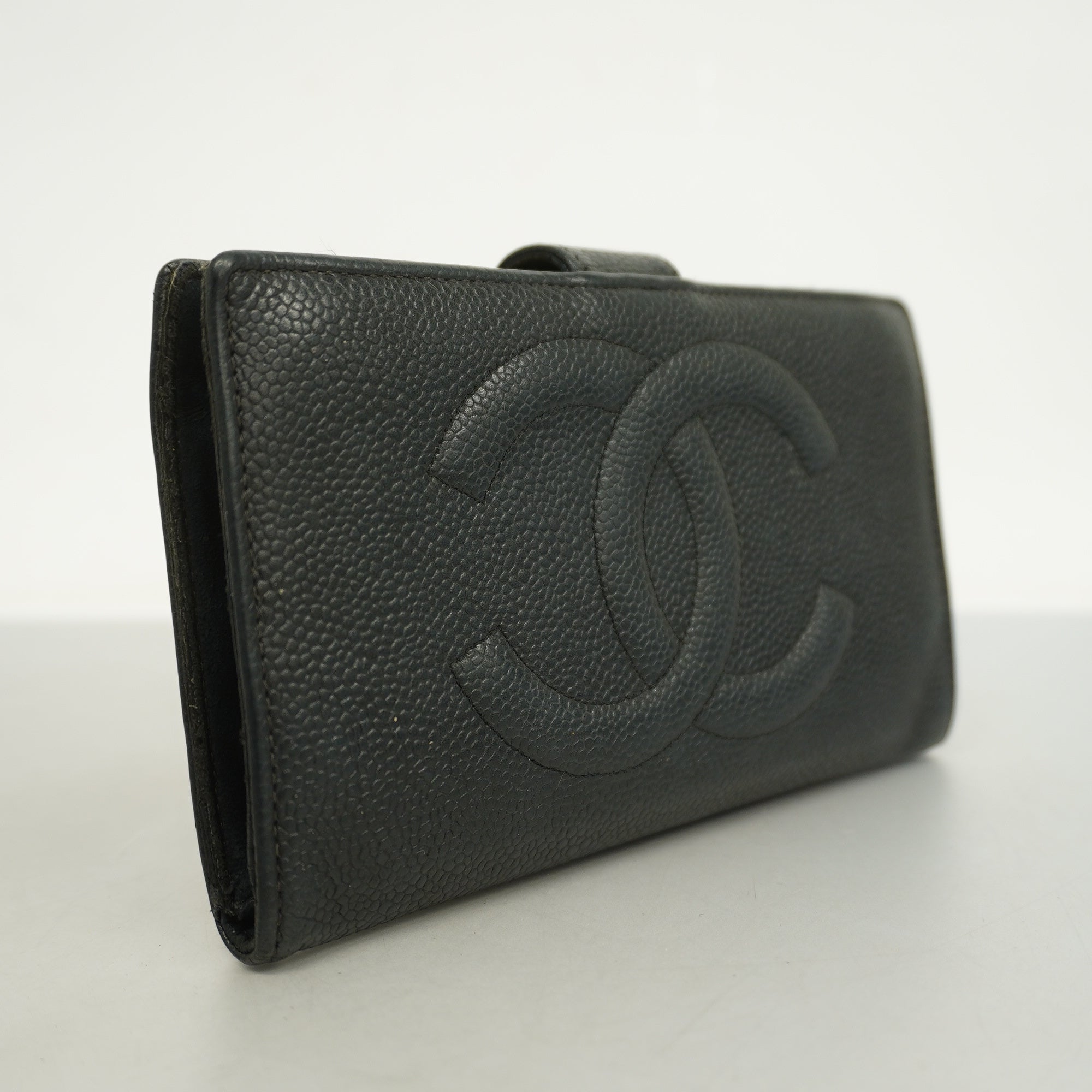 Chanel[3cc2399] Auth  long wallet caviar skin black gold metal