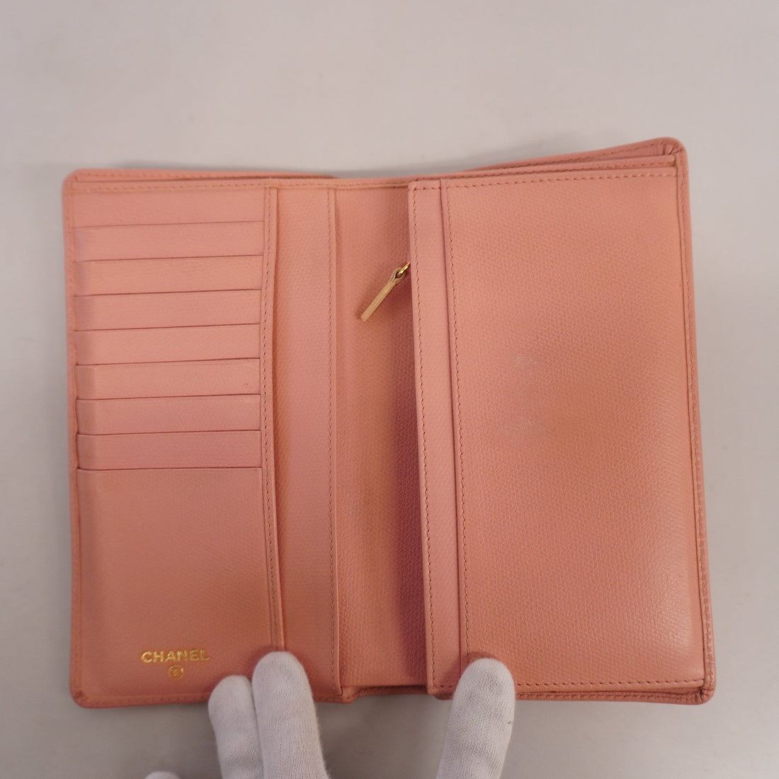 ChanelAuth  Coco Button Gold Hardware Women's Leather Long Wallet [bi-fold] Pink