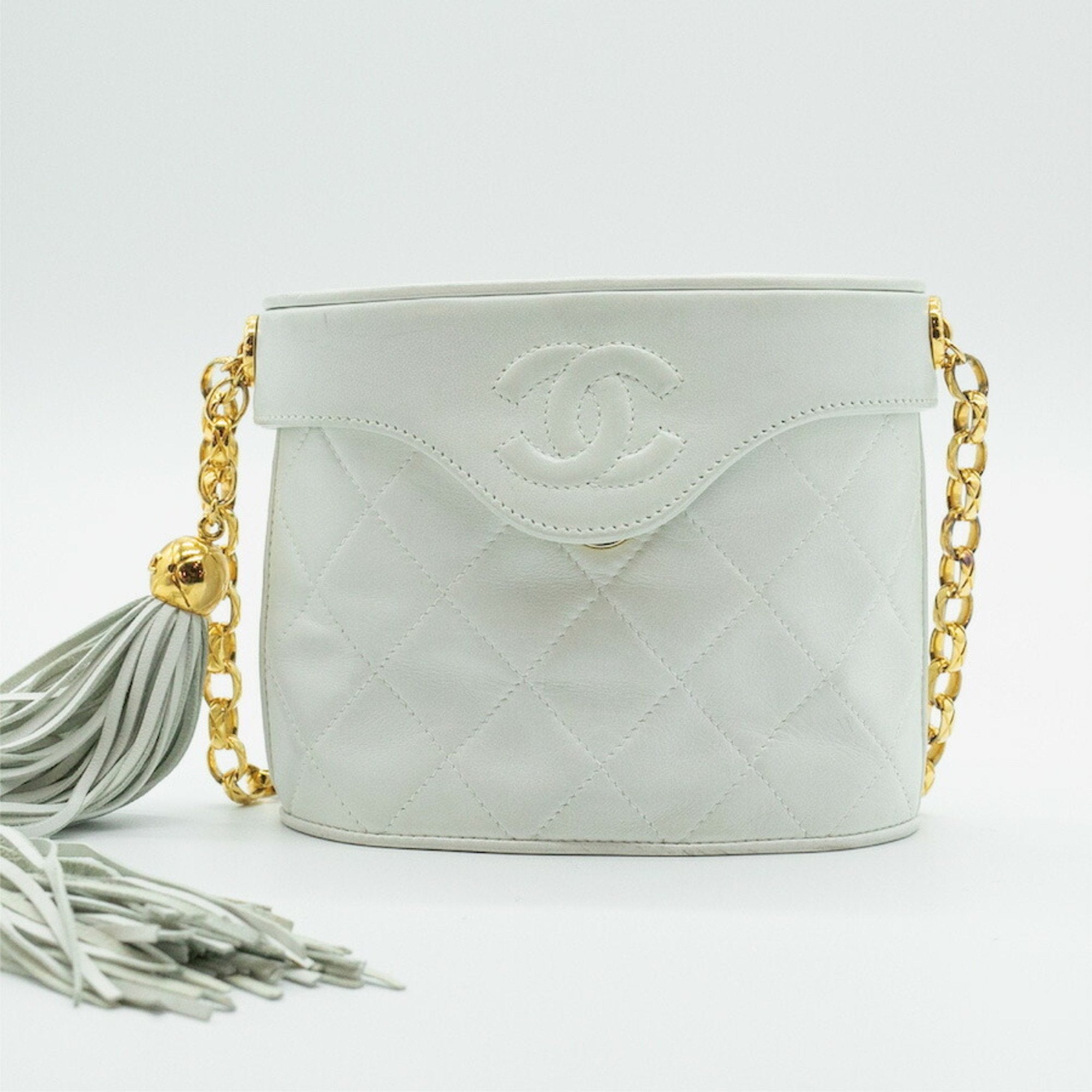 CHANEL Shoulder Bag Matelasse Leather White Gold Women's PD11