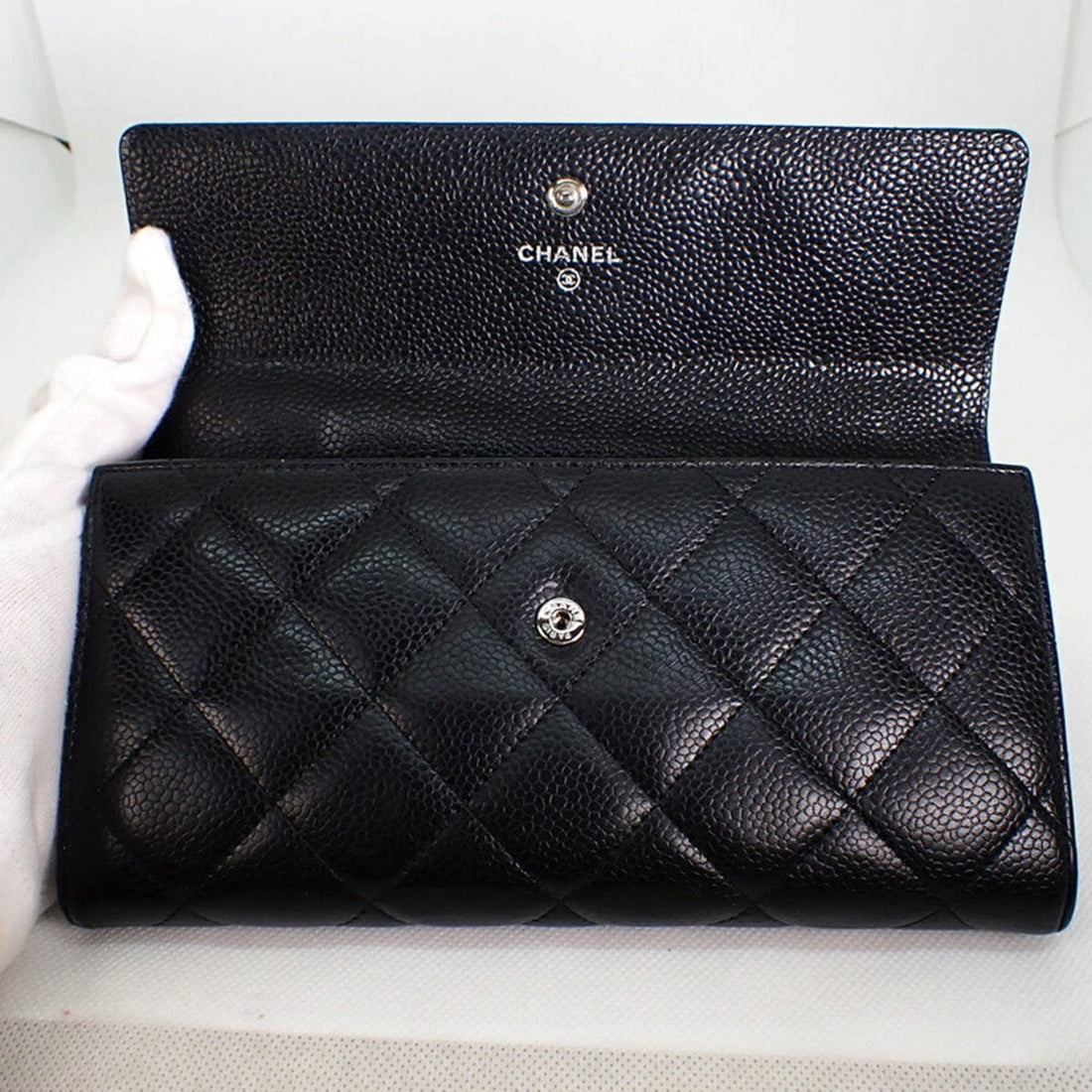 Chanel caviar skin matelasse black long wallet
