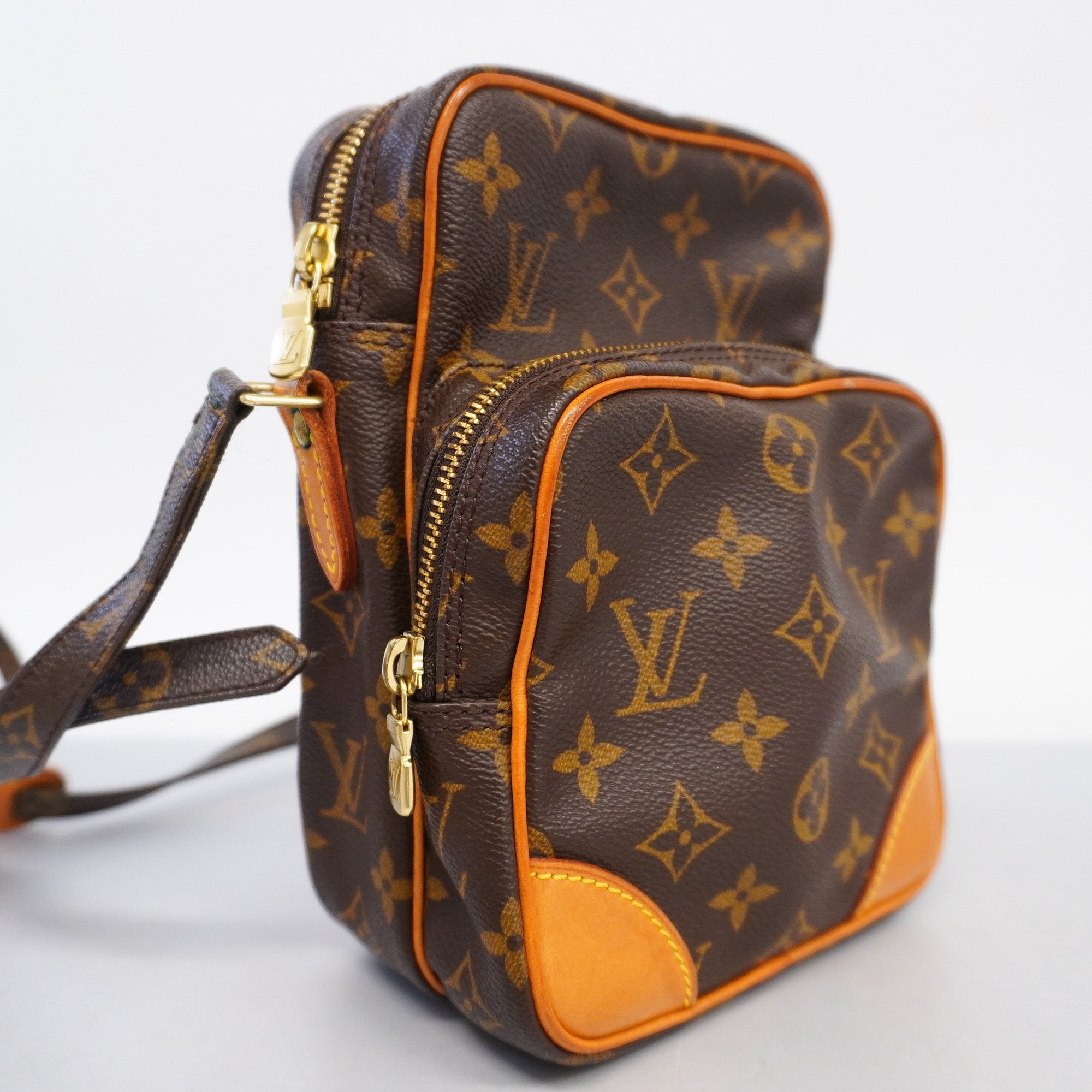 LOUIS VUITTONAuth Monogram Amazon M45236 Women's Shoulder Bag