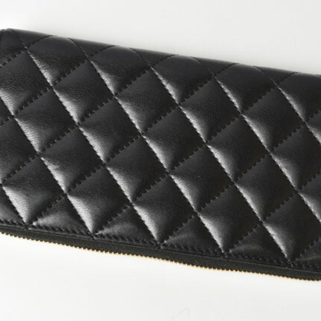 Chanel Wallet A50097  Long Round Zipper Timeless Classic Matelasse Lambskin Black Bordeaux