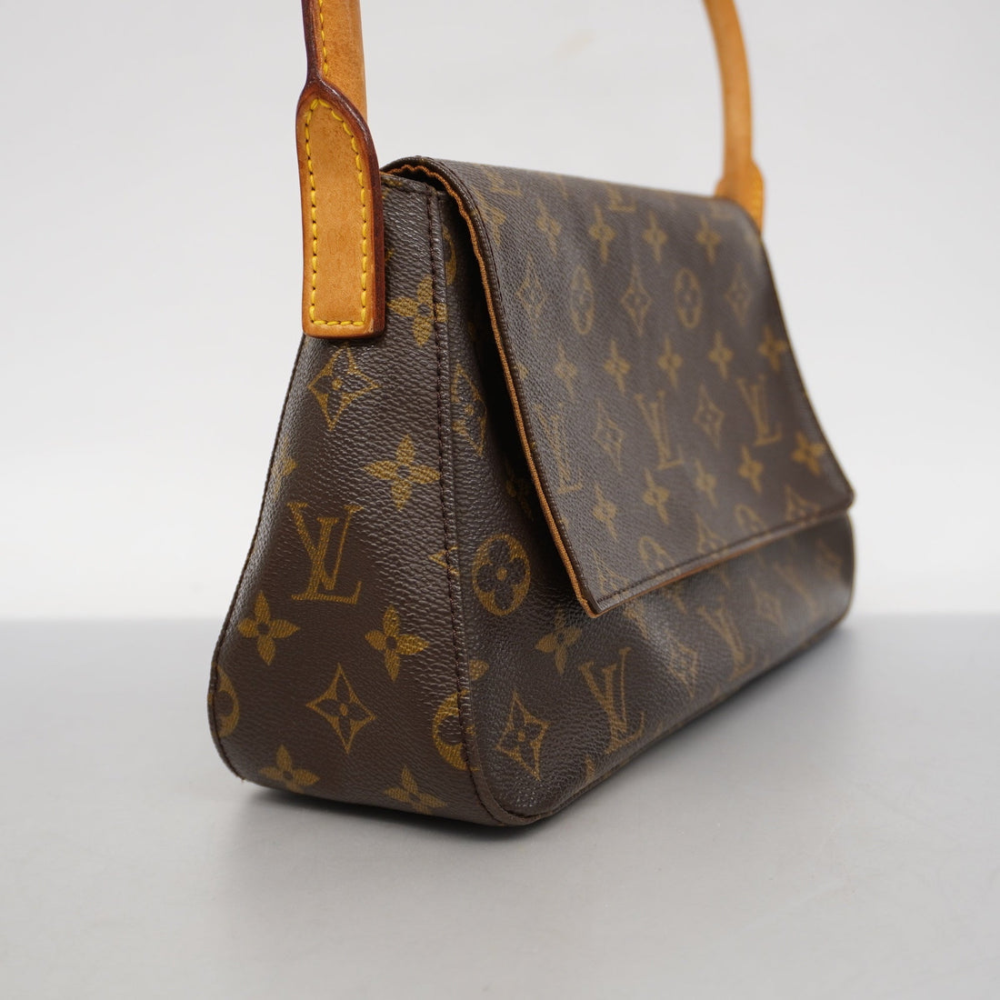 LOUIS VUITTONAuth Monogram Mini Looping M51147 Women's Shoulder Bag