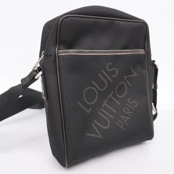 LOUIS VUITTONAuth Damier Geant Citadan NM M93223 Shoulder Bag Noir