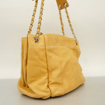 CHANEL   Chain Shoulder Women's Leather Shoulder Bag Beige