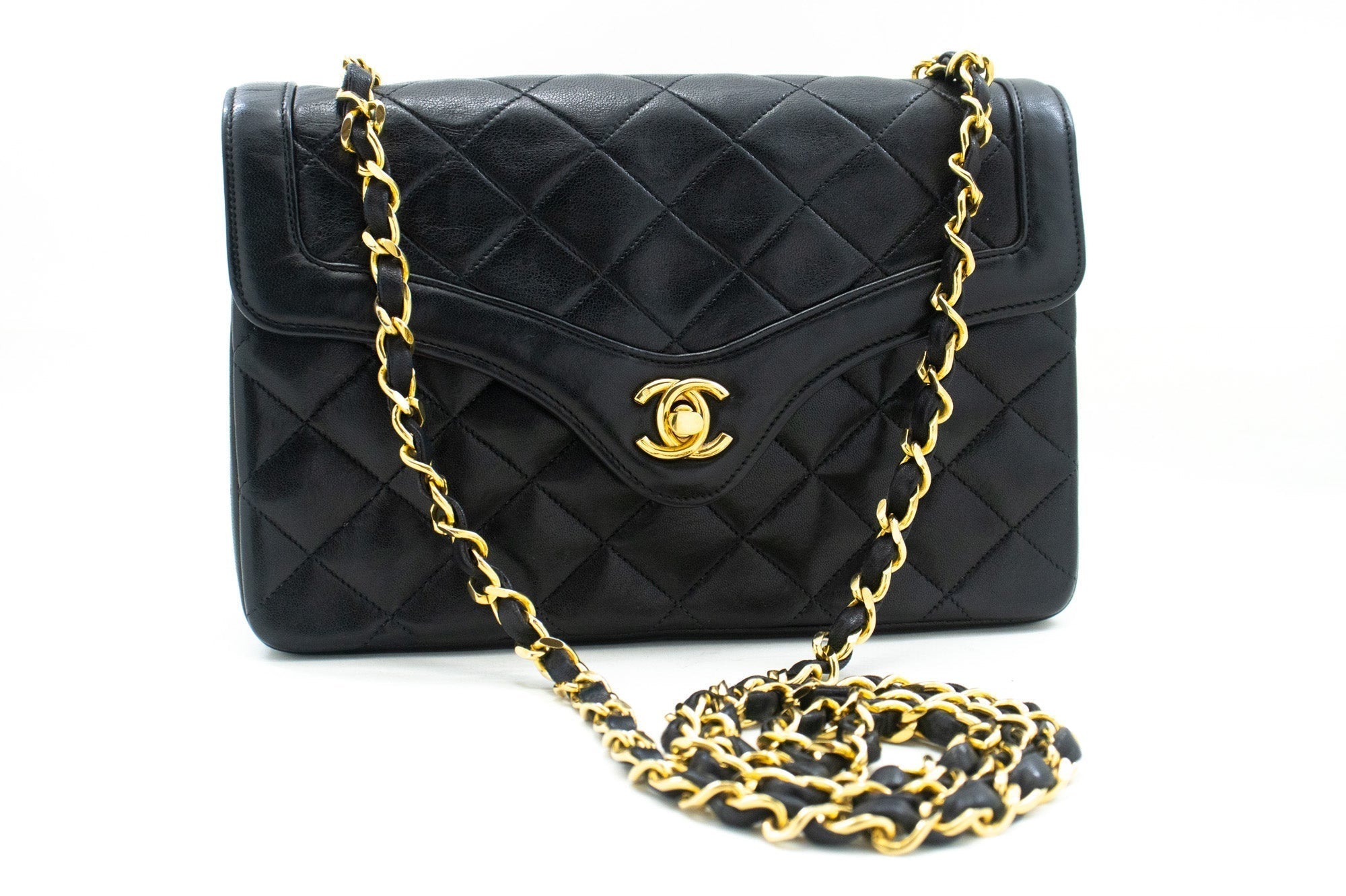 CHANEL Small Single Flap Chain Shoulder Bag Black Quilted Lambskin