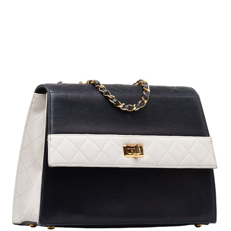 Chanel CC Trapezoid Flap Bag Leather Shoulder Bag in Fair condition