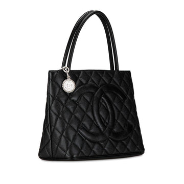 Chanel CC Caviar Medallion Tote Leather Tote Bag in Good condition