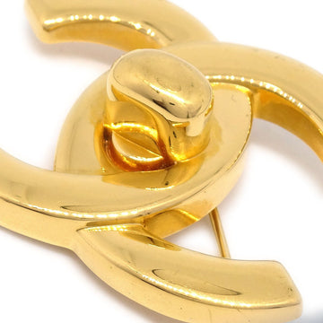 CHANEL Turnlock Brooch Gold Medium 96A 92605