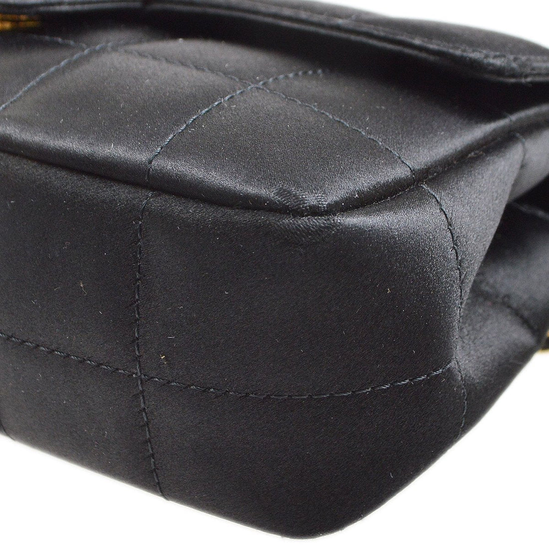 CHANEL 2009-2010 Camellia Choco Bar Single Chain Shoulder Bag Black Satin