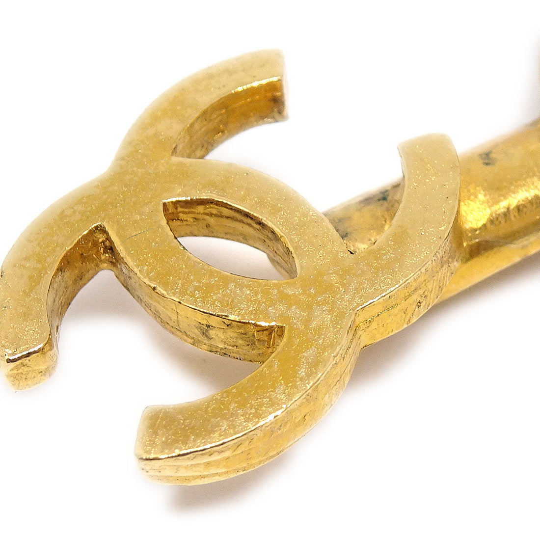 CHANEL 1993 Gold Graffiti Heart Arrow Brooch 64491