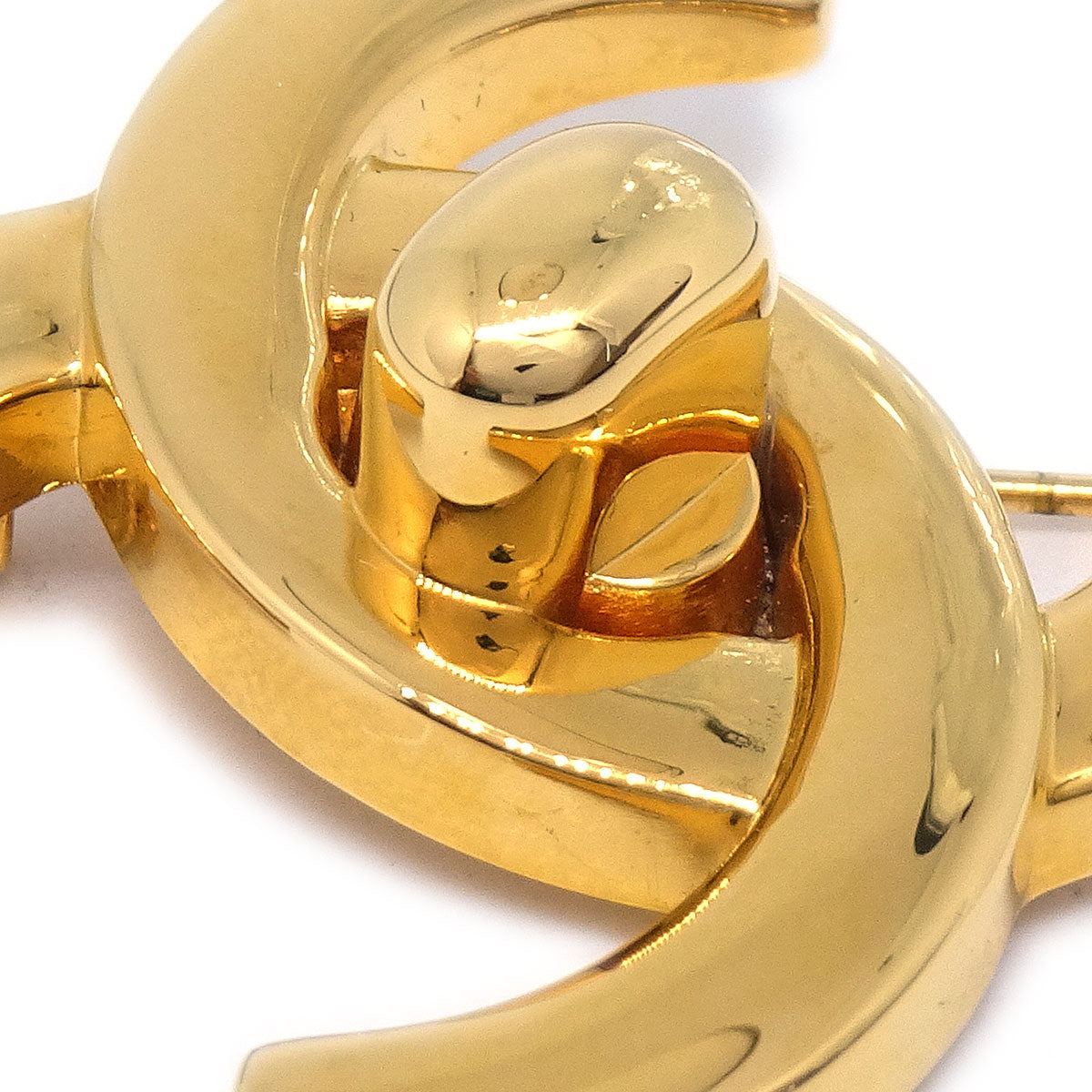 CHANEL Turnlock Brooch Pin Corsage Gold 96P 75076