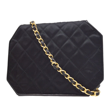 CHANEL? 1989-1991 Black Satin Octagonal Flap Bag A41381c