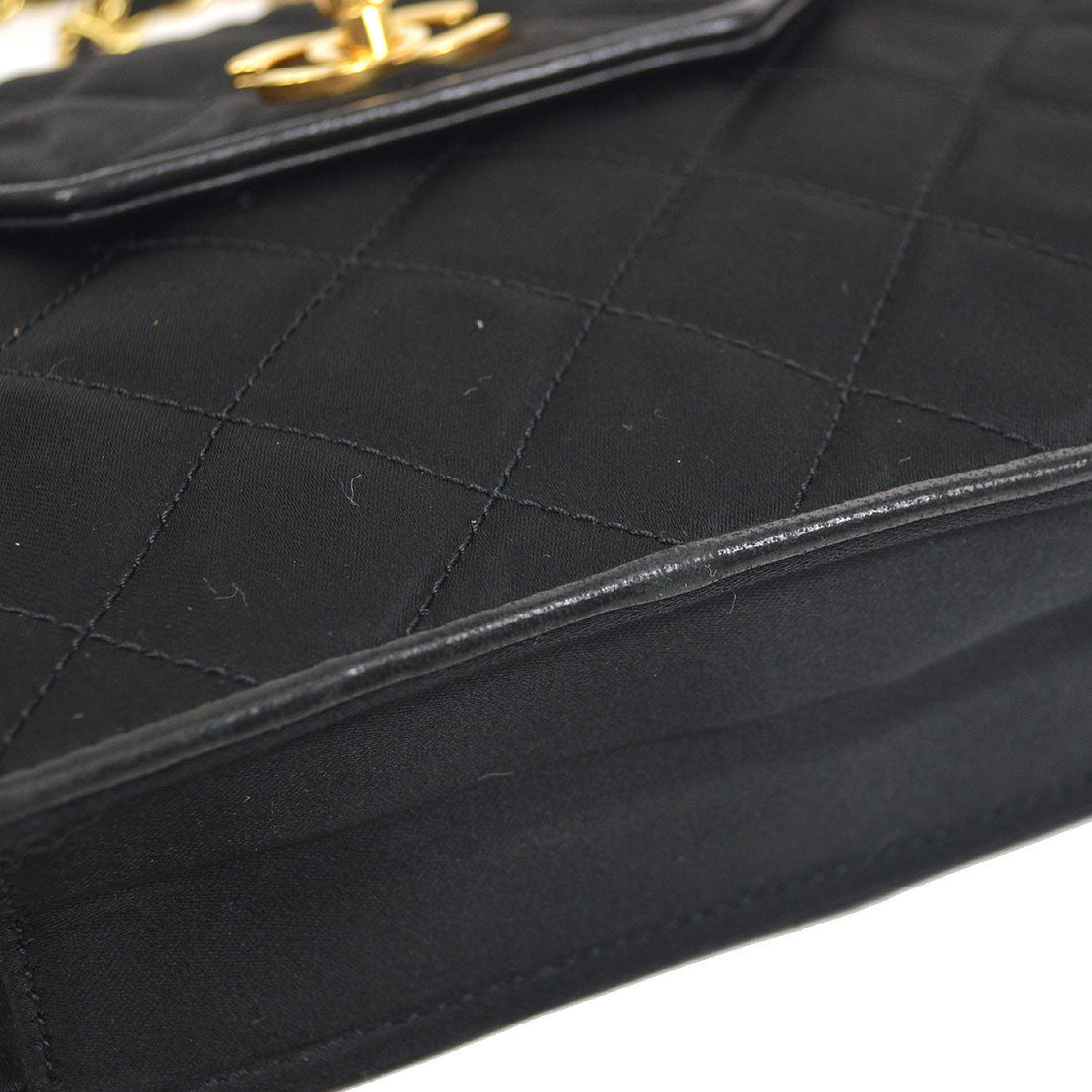 CHANEL? 1989-1991 Black Satin Octagonal Flap Bag A41381c