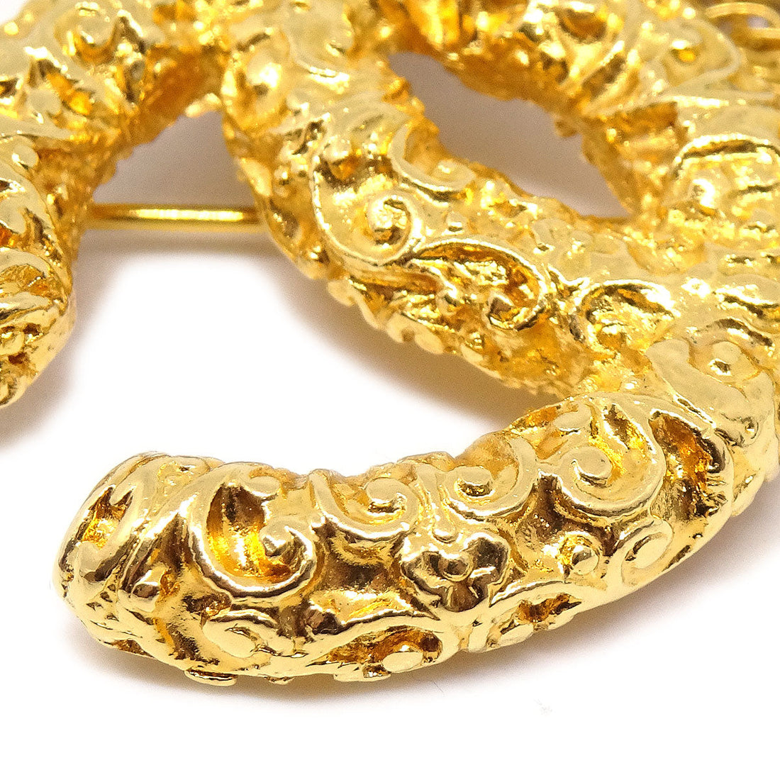 CHANEL 1993 Florentine Filigree Tassel Brooch Small 86121