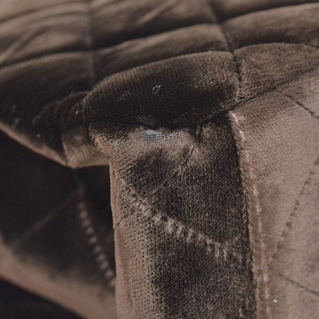 CHANEL 1997-1999 Quilted Flap Shoulder Bag Large Brown Velvet