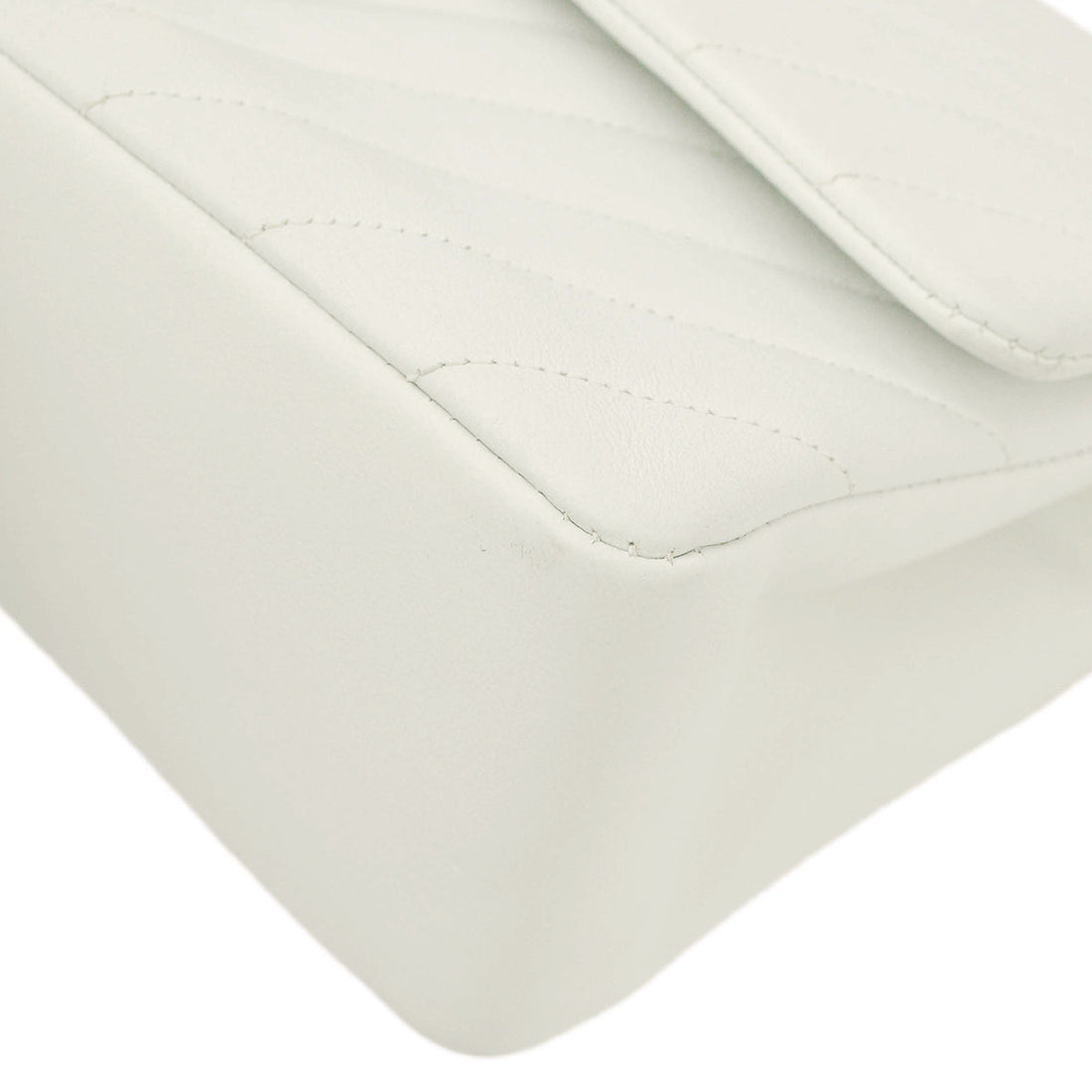 Chanel White Lambskin V Stitch Medium Classic Double Flap Shoulder Bag