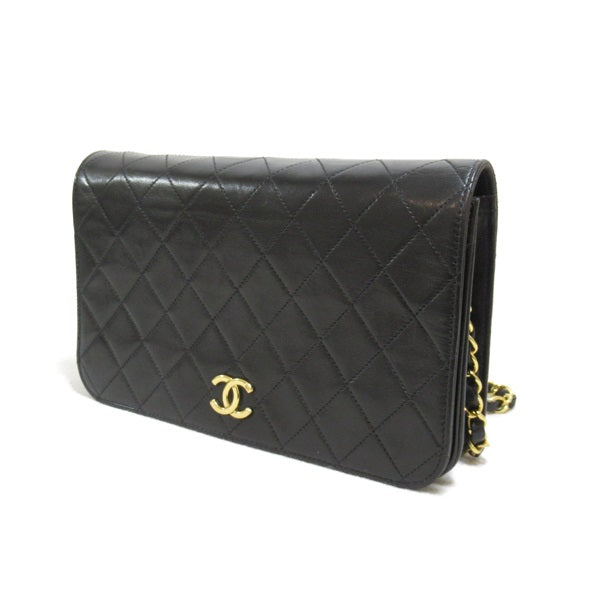 Chanel Quilted CC Full Flap Crossbody Bag Leather Crossbody Bag in Good condition
