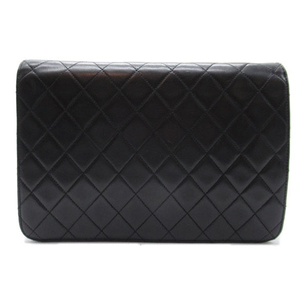 Chanel Medium Classic Single Flap Bag Leather Crossbody Bag in Good condition