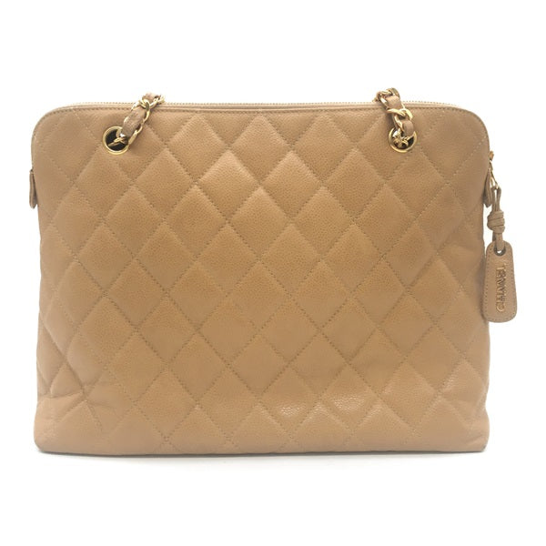 Chanel Quilted Caviar Shoulder Bag Leather Shoulder Bag 4051406 in Good condition