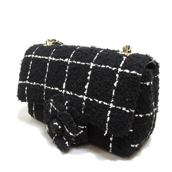 Chanel Tweed Camellia Flap Bag Canvas Crossbody Bag in Excellent condition