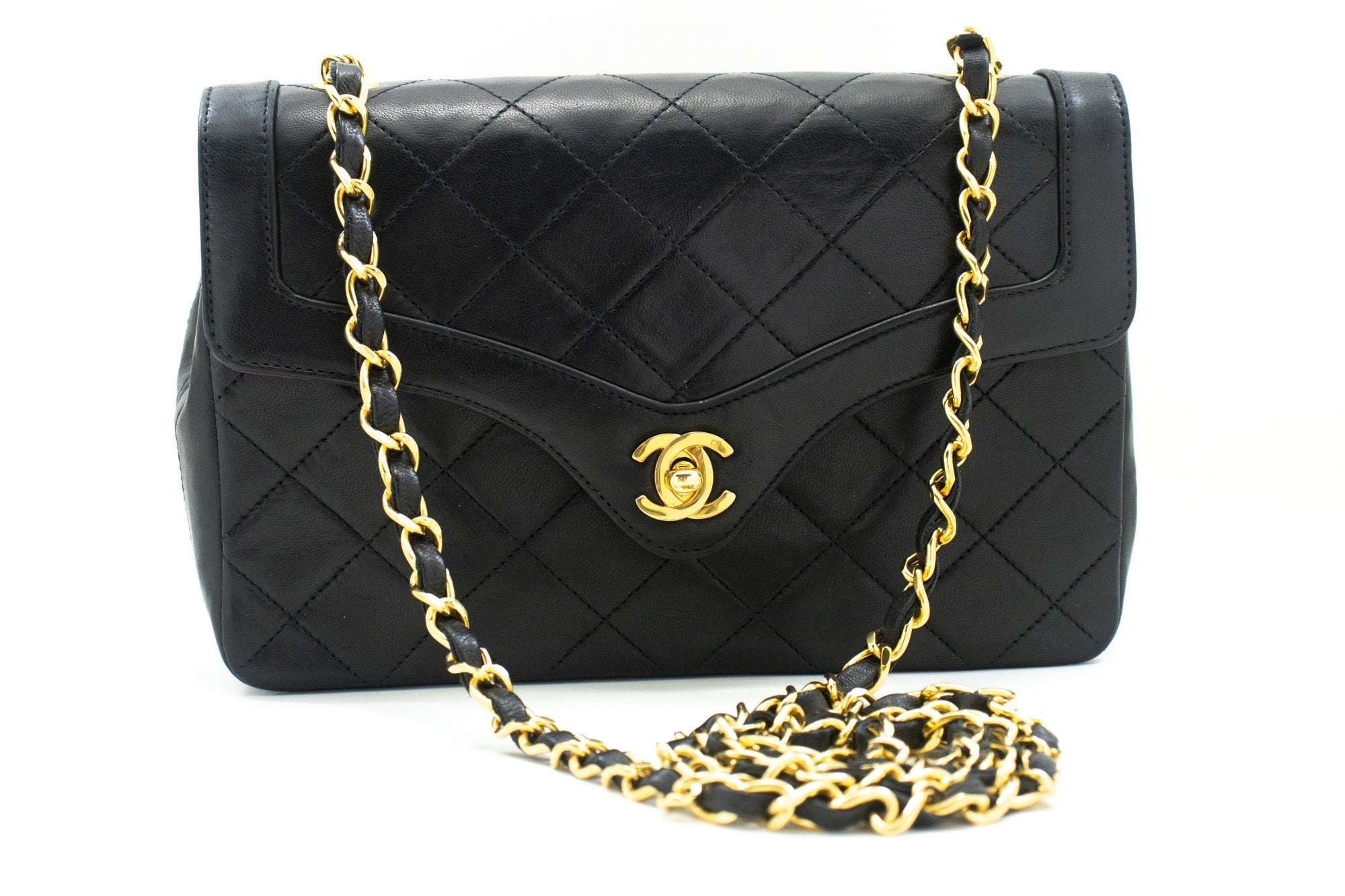 CHANEL Small Single Flap Chain Shoulder Bag Black Quilted Lambskin