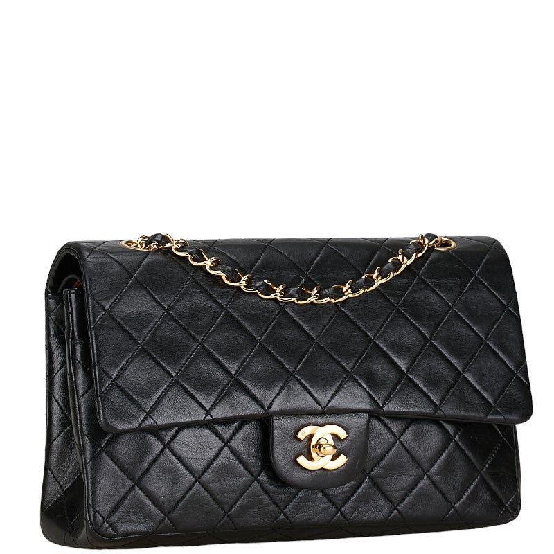 Chanel Medium Classic Double Flap Bag Leather Shoulder Bag in Good condition