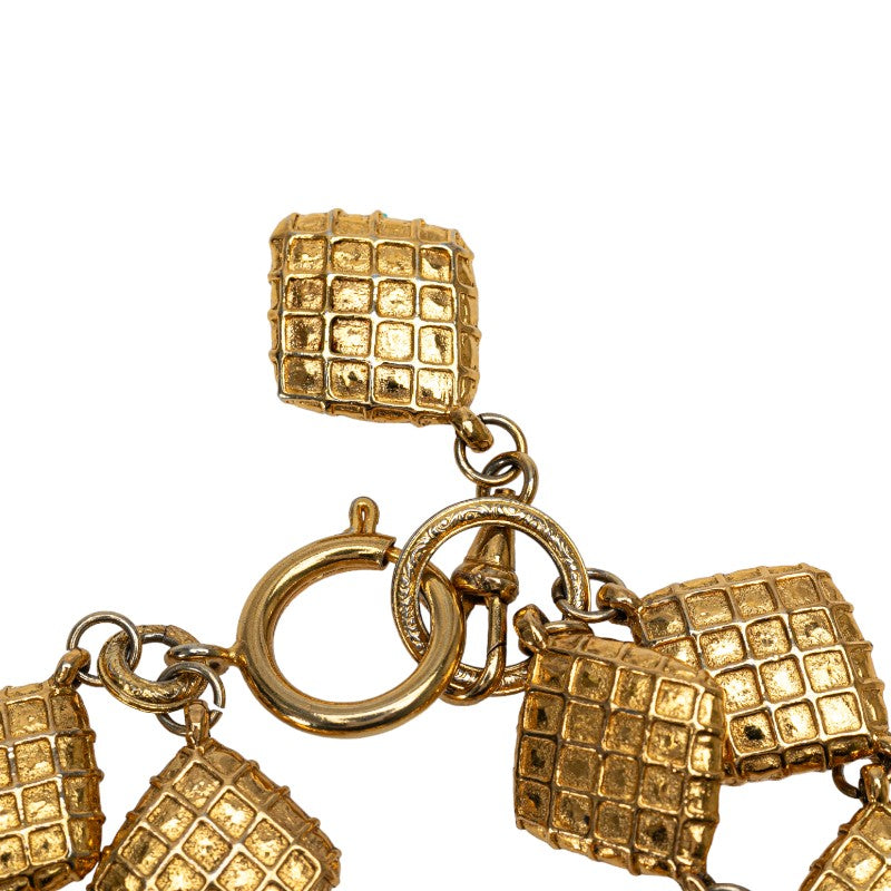Chanel Quilted Diamond Chain Bracelet Metal Bracelet in Good condition